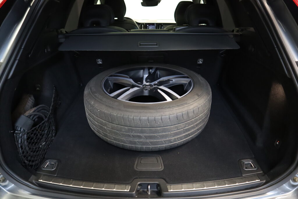 Volvo XC60, image 24