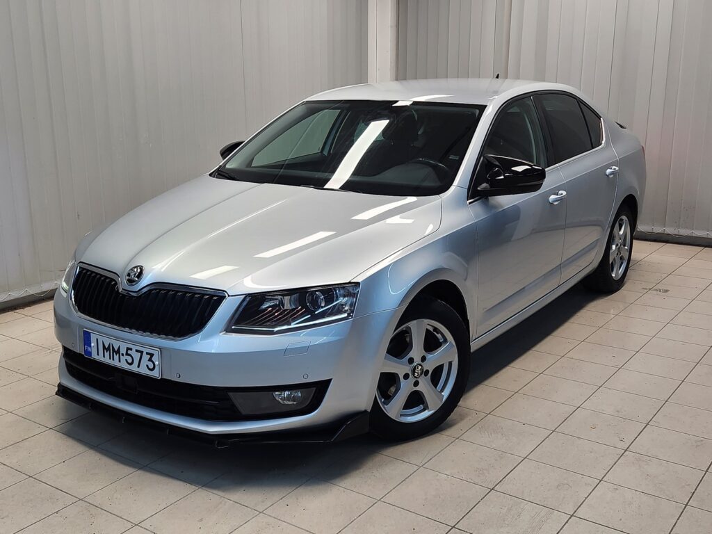 Skoda Octavia, image 2