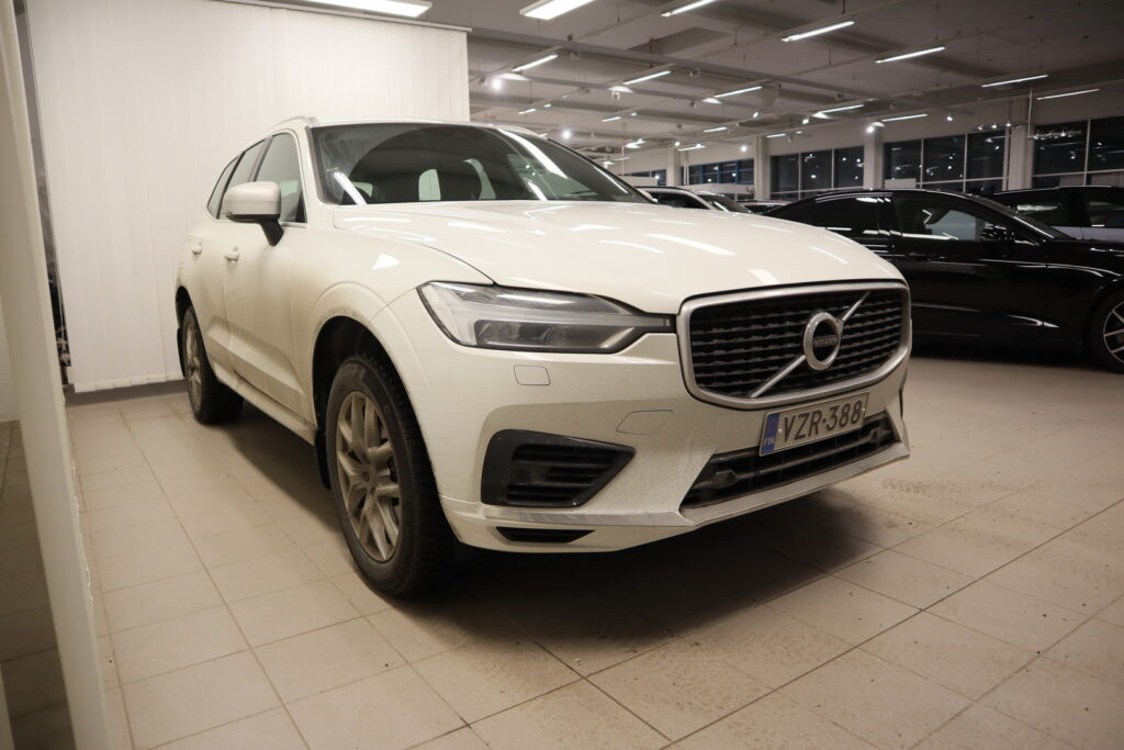 Volvo XC60, image 2