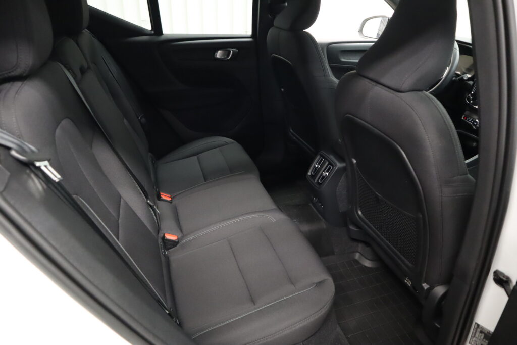 Volvo XC40, image 11