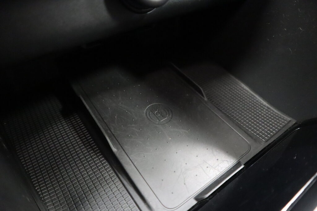 Volvo XC40, image 18