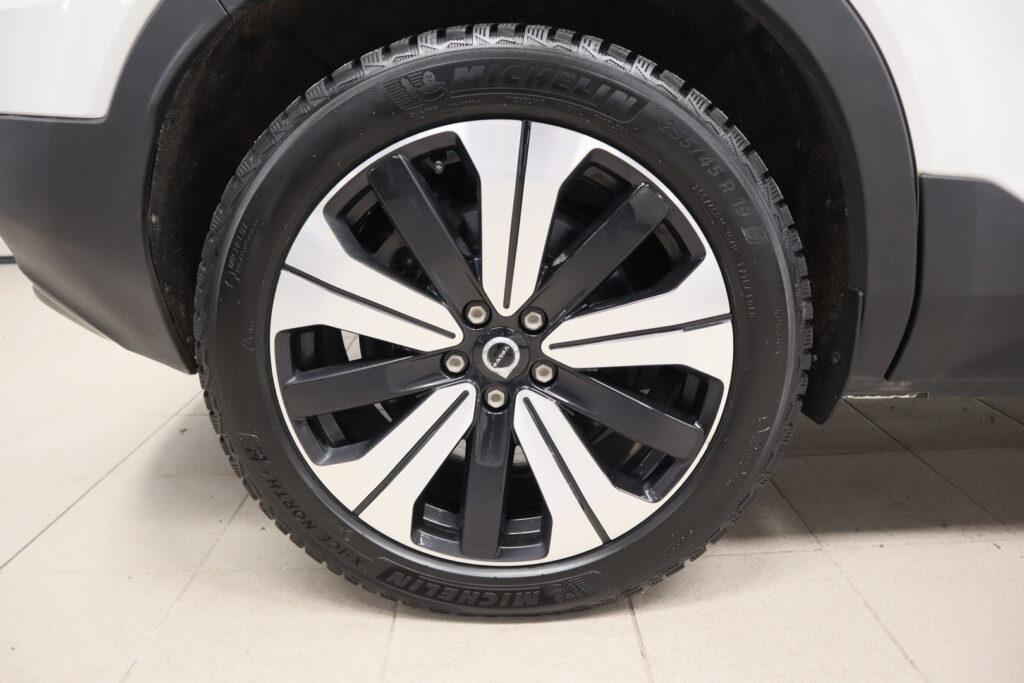 Volvo XC40, image 23