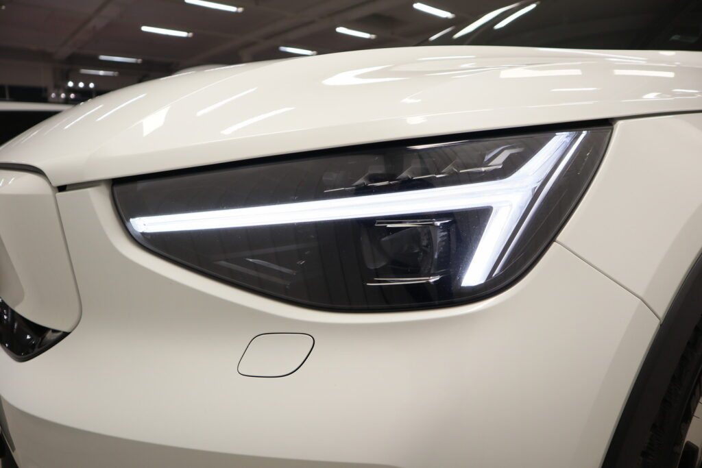 Volvo XC40, image 26