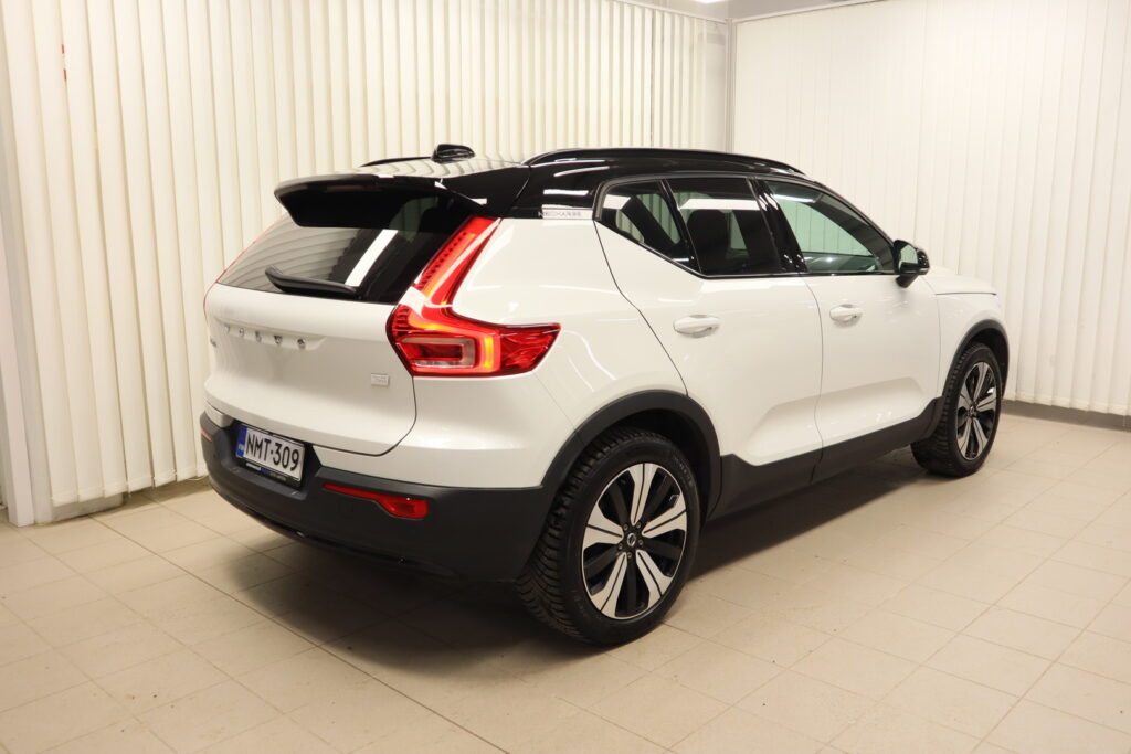 Volvo XC40, image 4