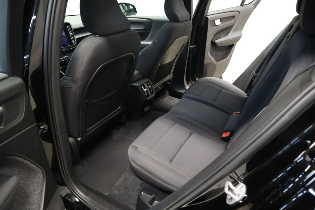 Volvo C40, image 10