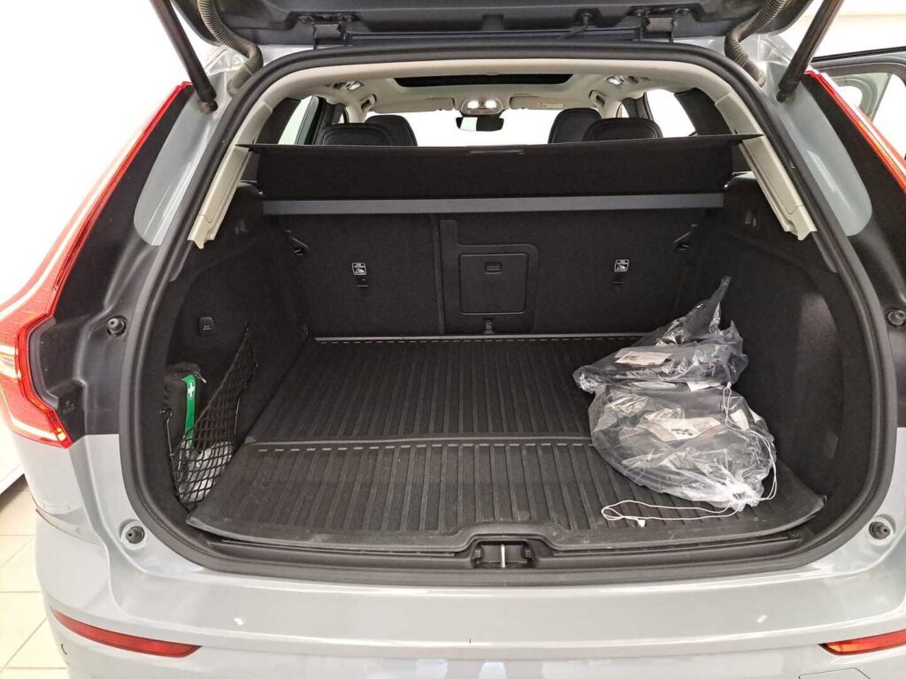 Volvo XC60, image 12