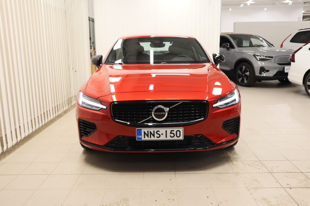 Volvo S60, image 2