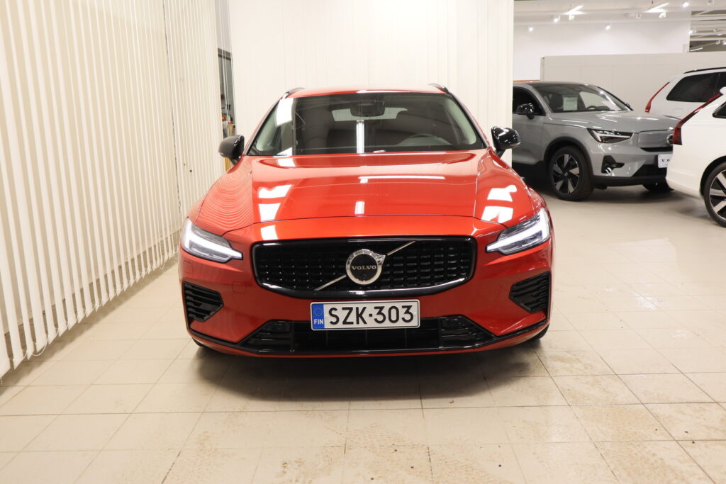 Volvo V60, image 2