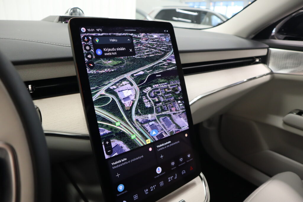 Volvo ES90, image 17