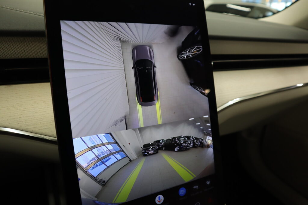 Volvo ES90, image 21