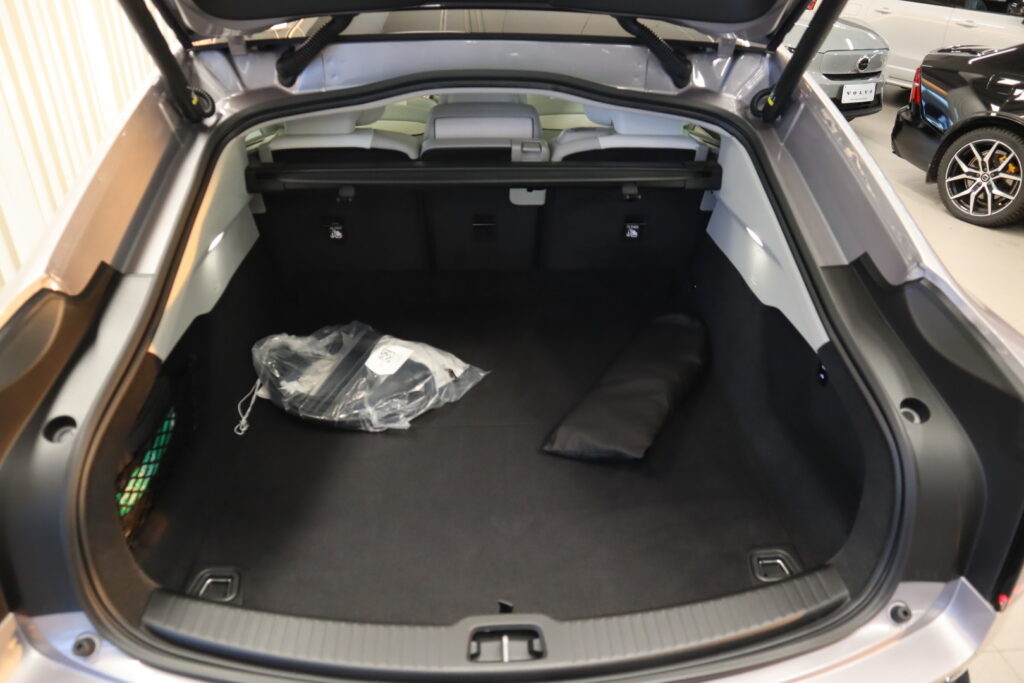 Volvo ES90, image 26