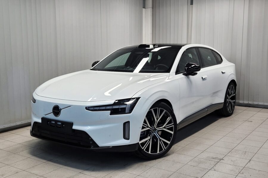 Volvo ES90, image 2