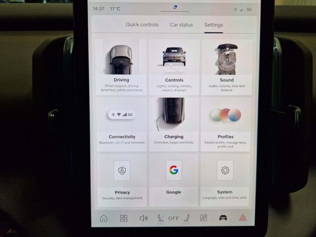 Volvo EX30, image 21