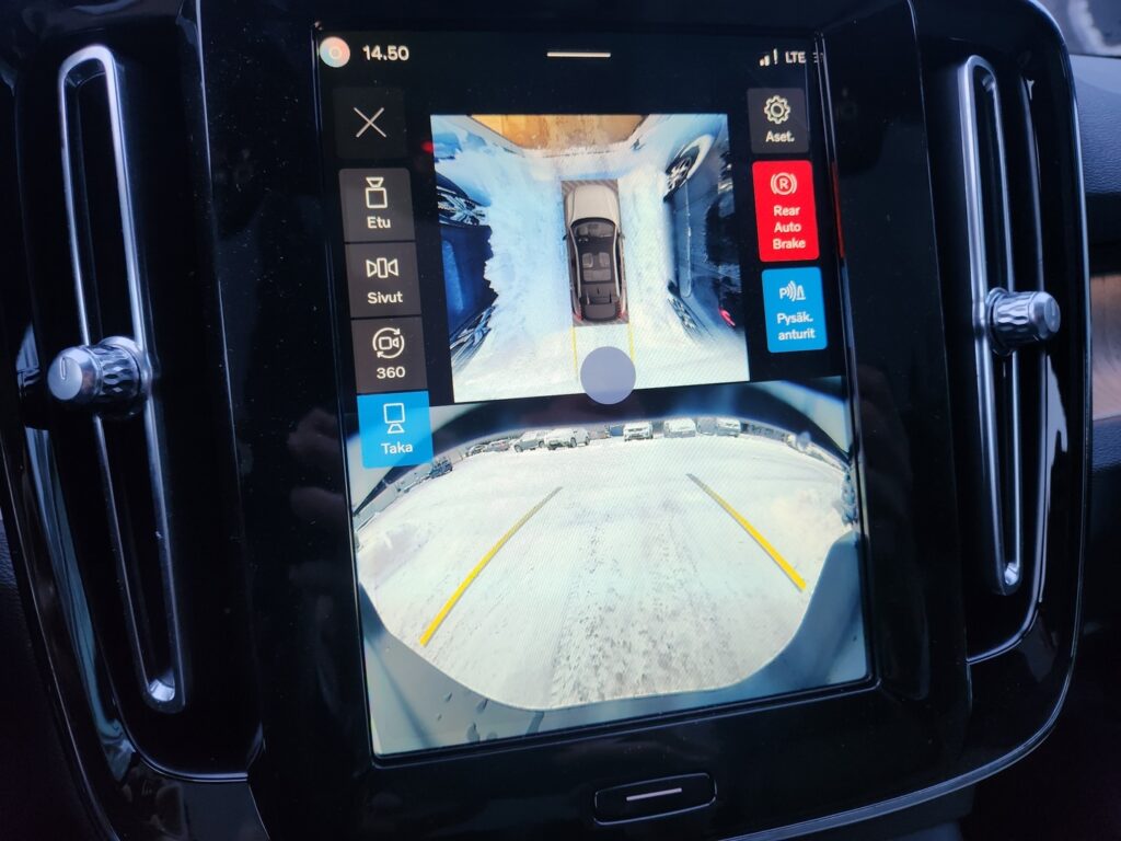 Volvo EC40, image 12