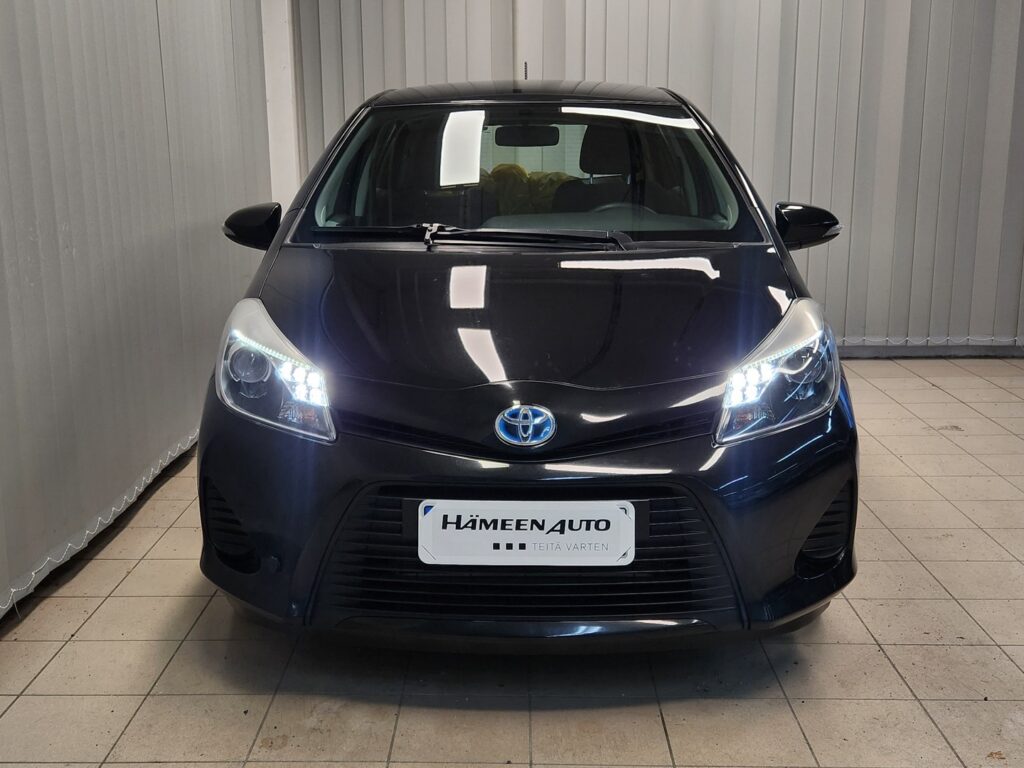 Toyota Yaris, image 3