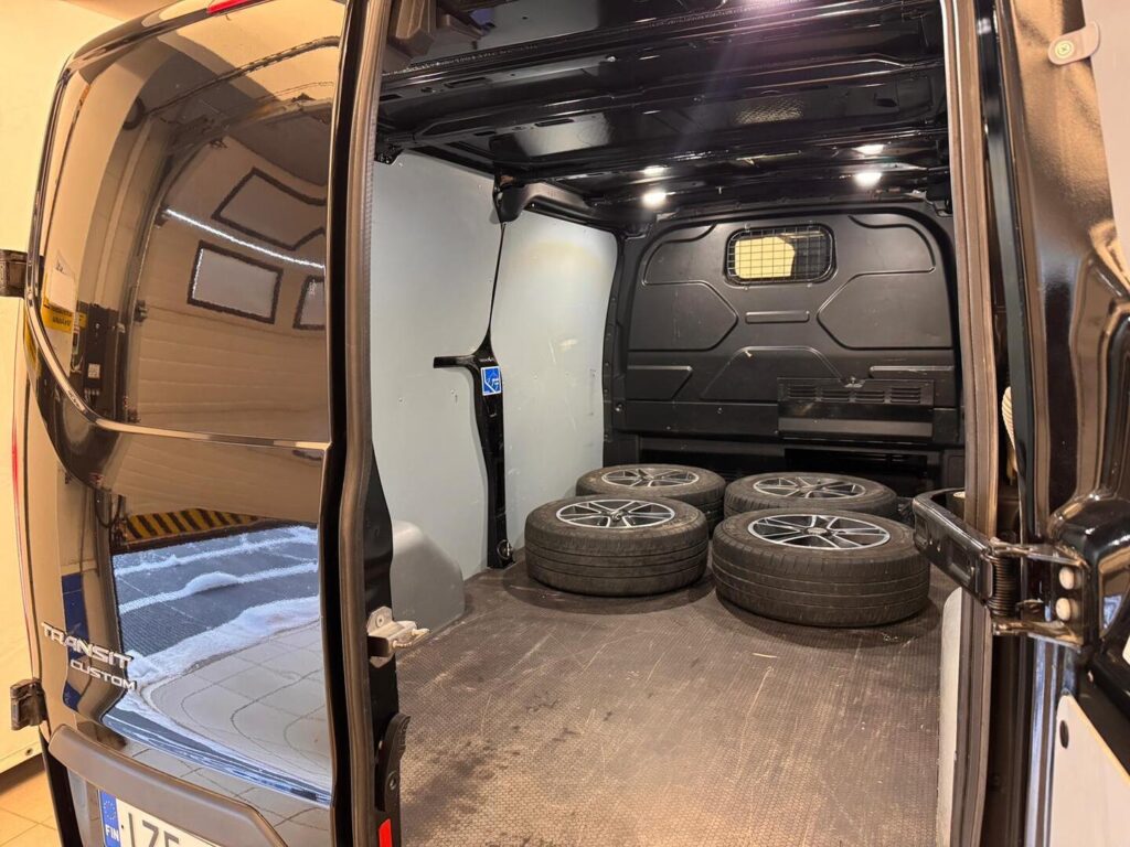 Ford Transit Custom, image 7