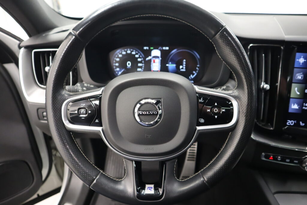 Volvo XC60, image 14