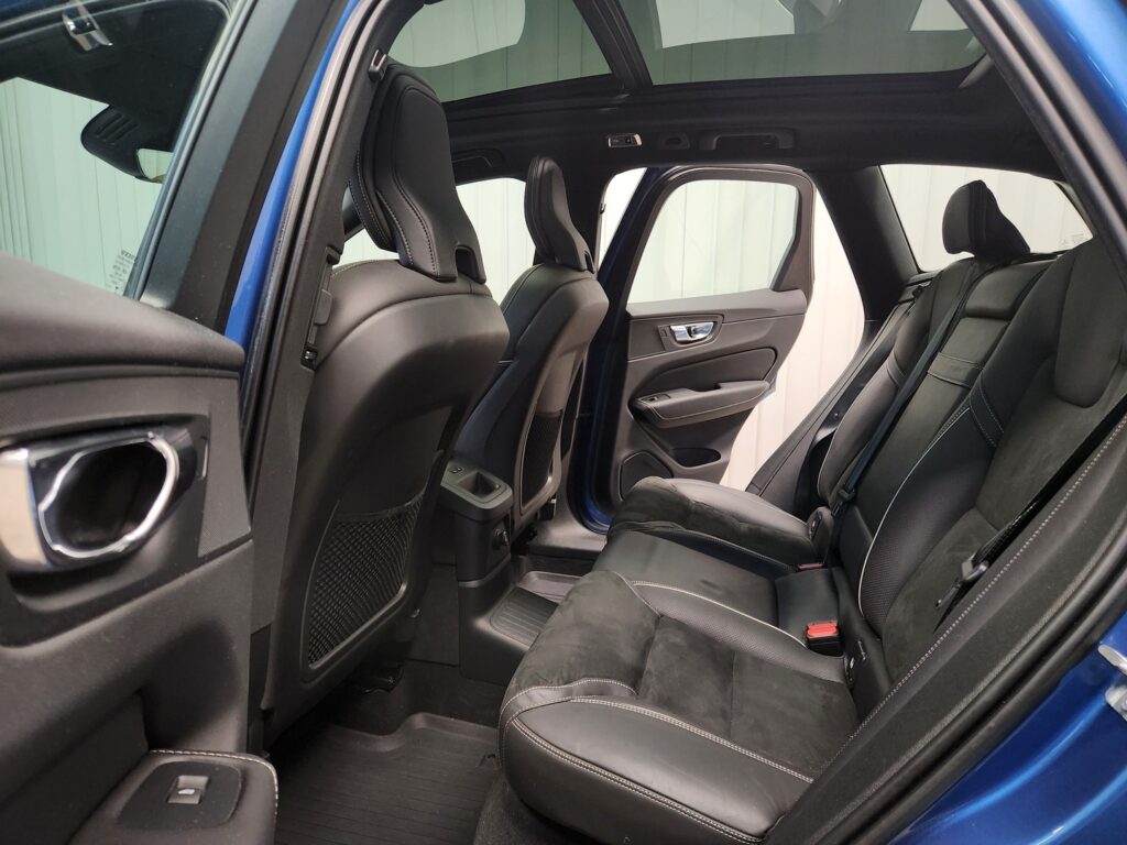 Volvo XC60, image 7