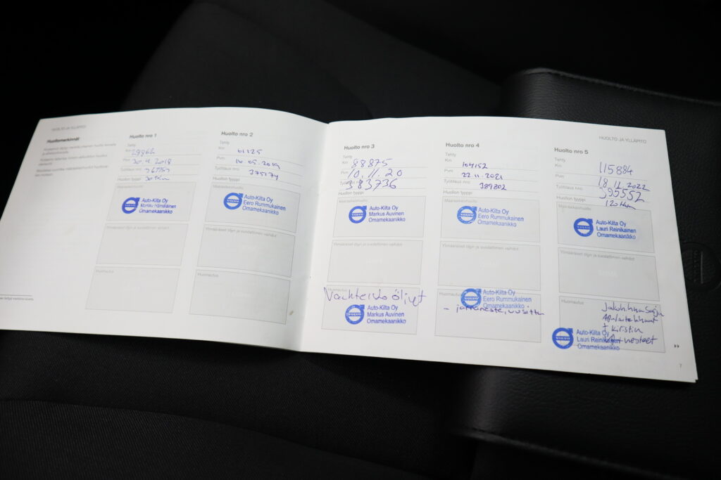 Volvo V60 Cross Country, image 13