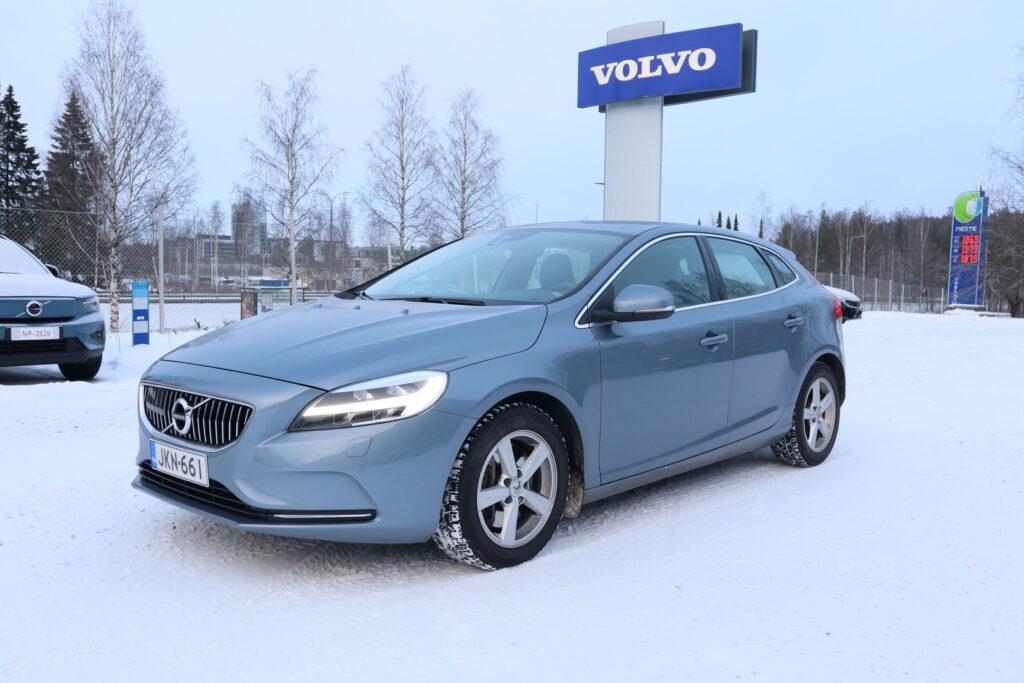 Volvo V40, image 1