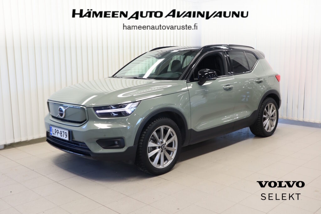 Volvo XC40, image 1