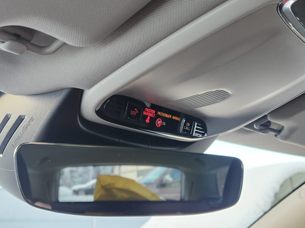 Volvo V90 Cross Country, image 16