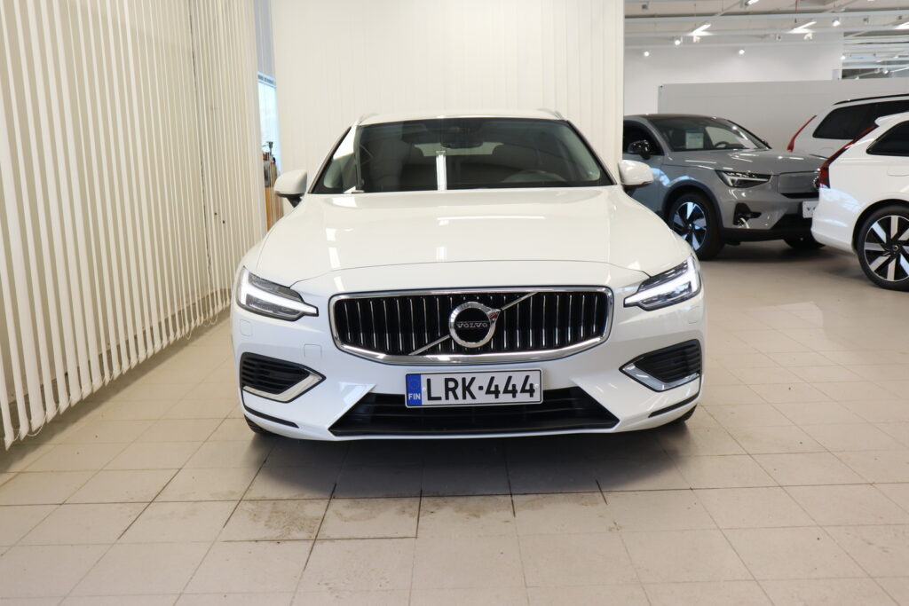 Volvo V60, image 2