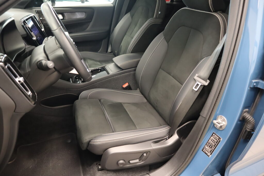 Volvo XC40, image 10