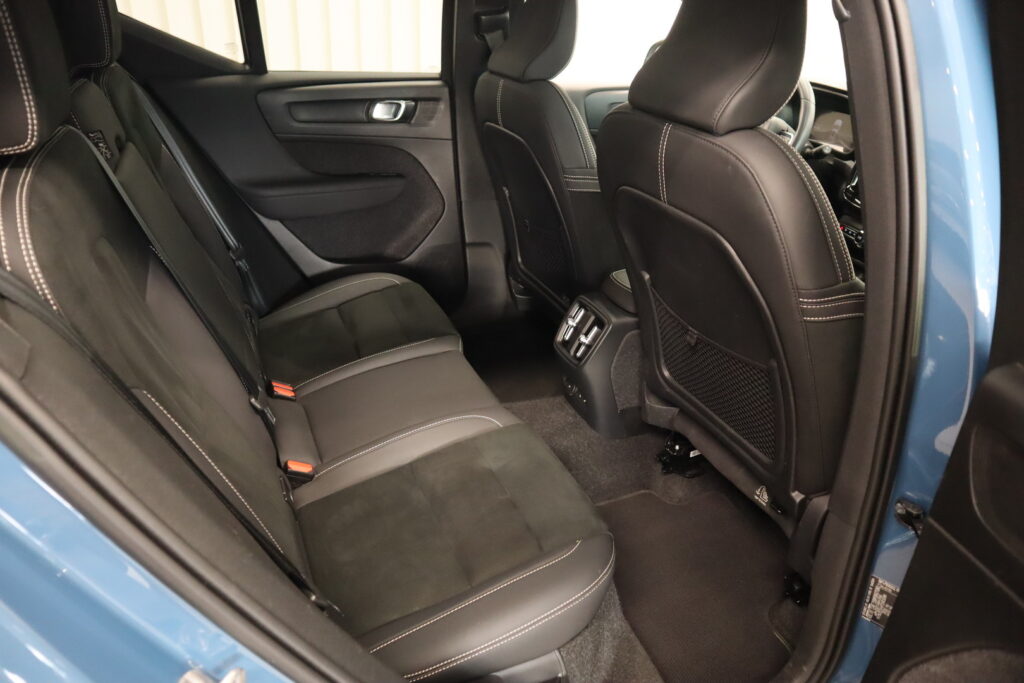 Volvo XC40, image 12