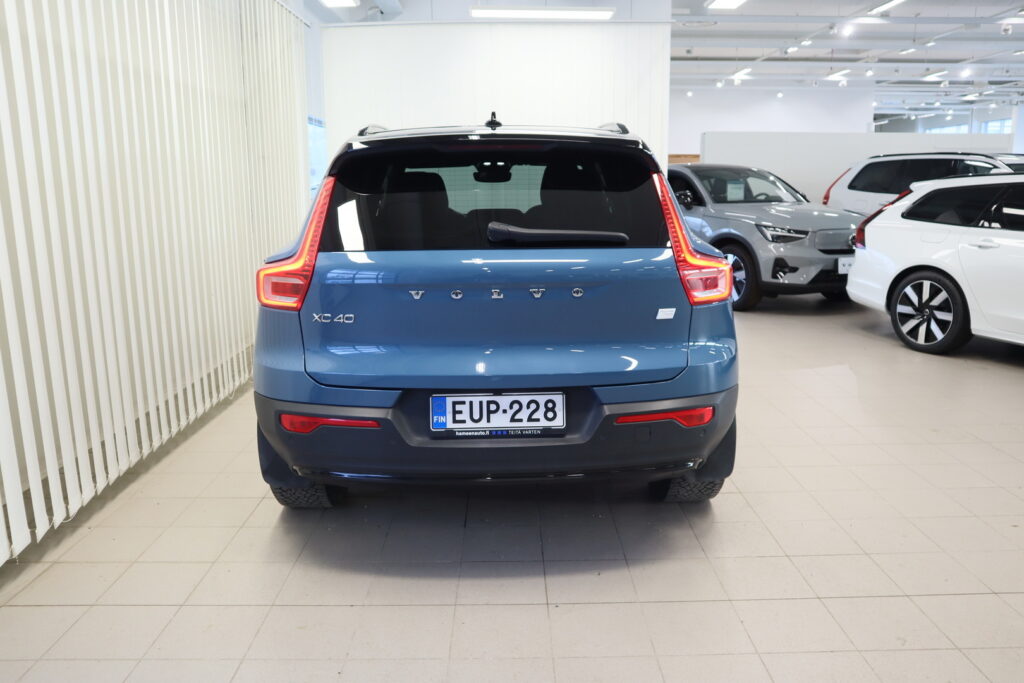 Volvo XC40, image 6