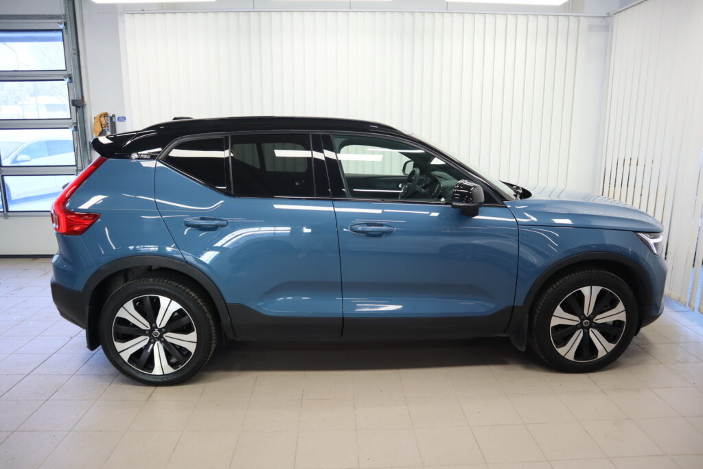 Volvo XC40, image 8