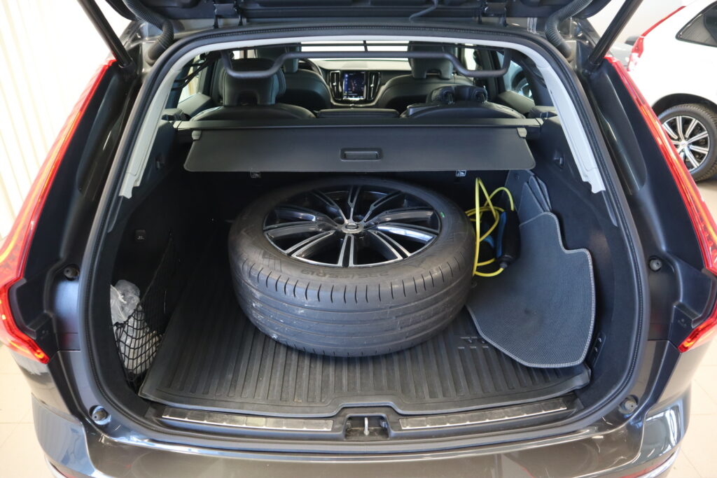 Volvo XC60, image 24