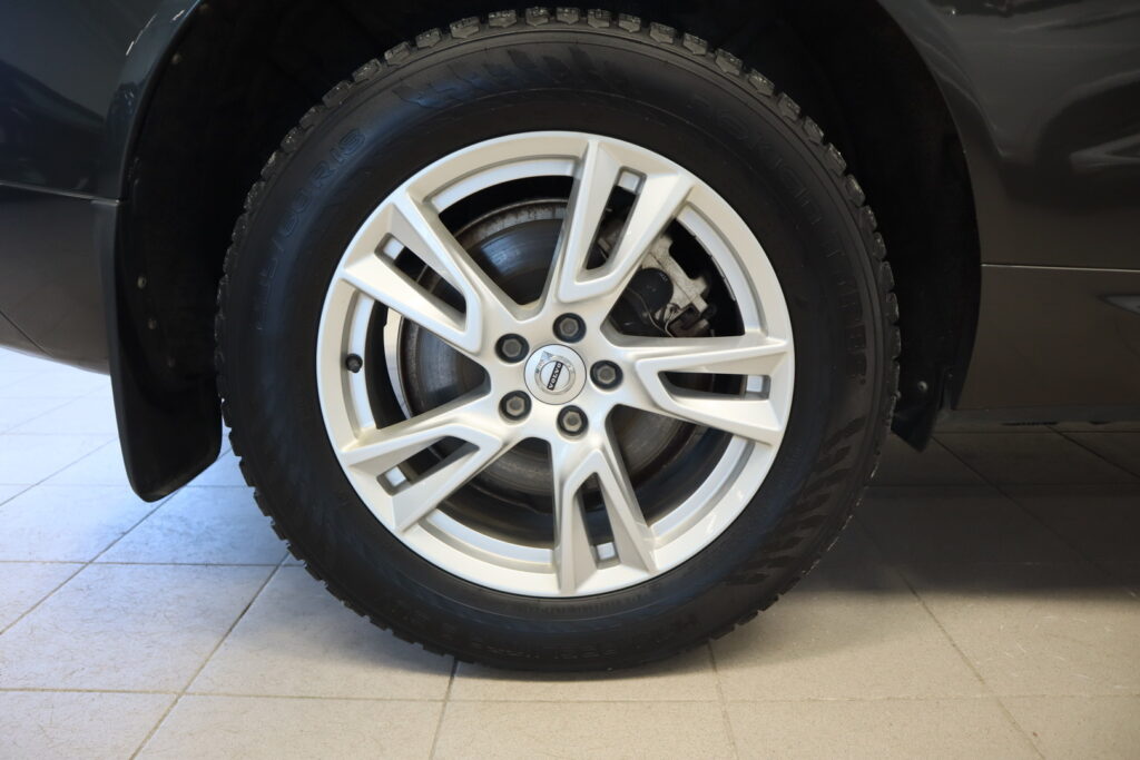 Volvo XC60, image 25