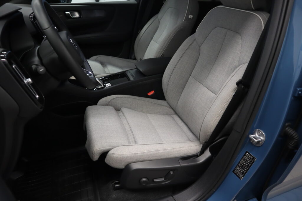 Volvo C40, image 10