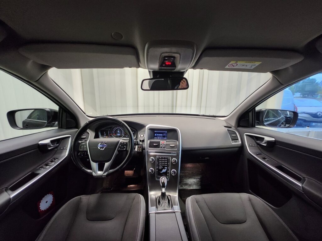 Volvo XC60, image 10