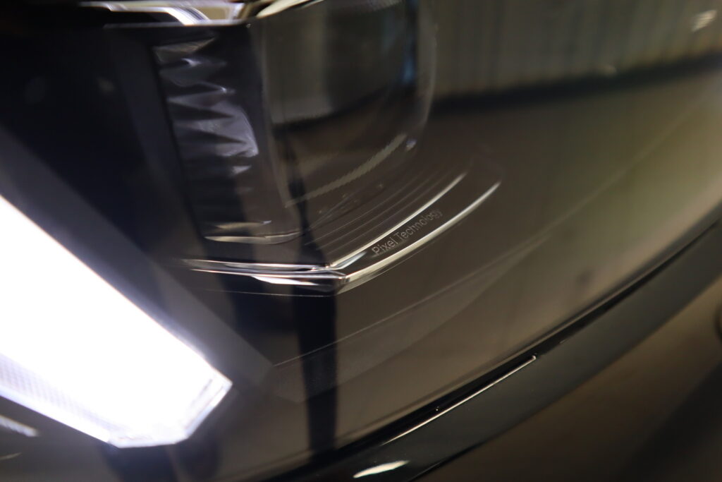 Volvo C40, image 16