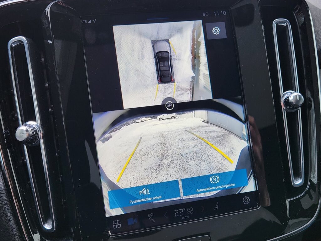 Volvo EC40, image 12