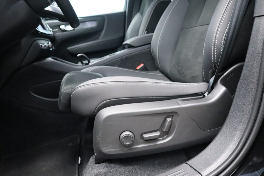 Volvo EC40, image 13