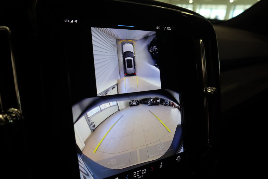 Volvo XC40, image 17