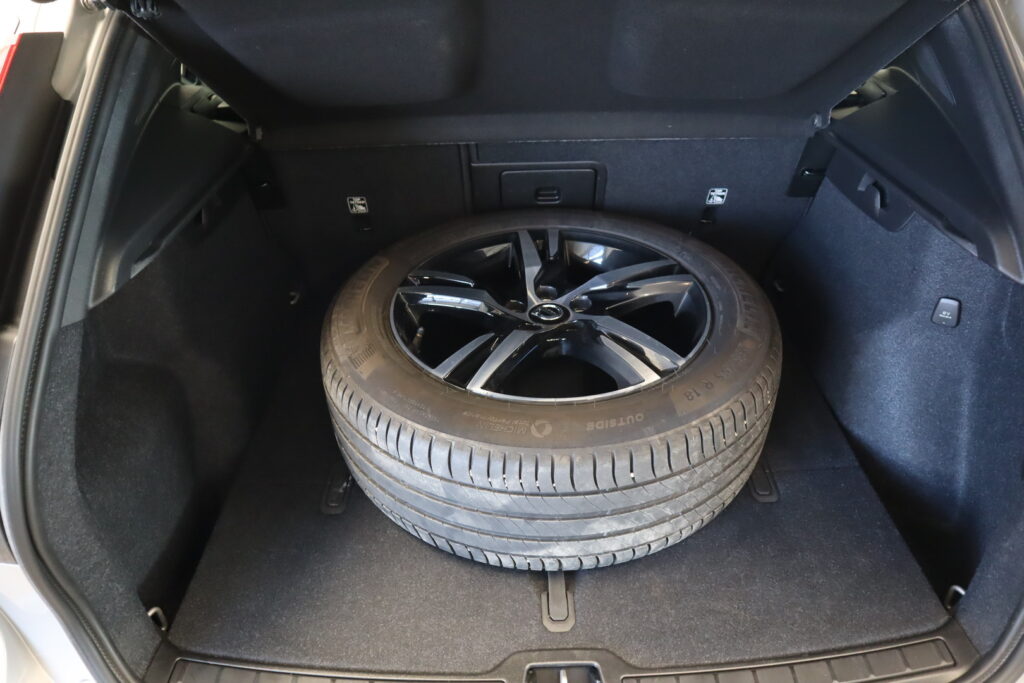 Volvo XC40, image 21