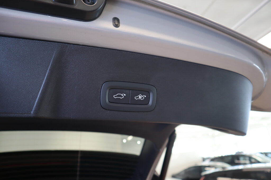 Volvo XC40, image 22