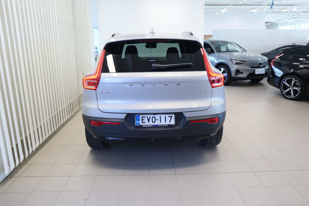 Volvo XC40, image 6