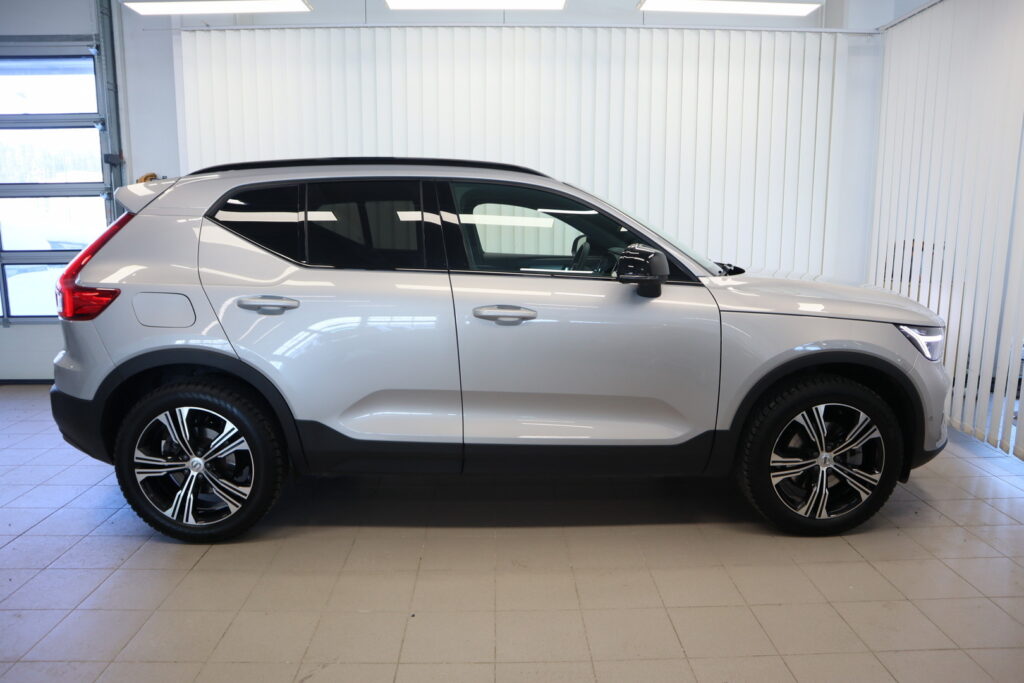 Volvo XC40, image 8