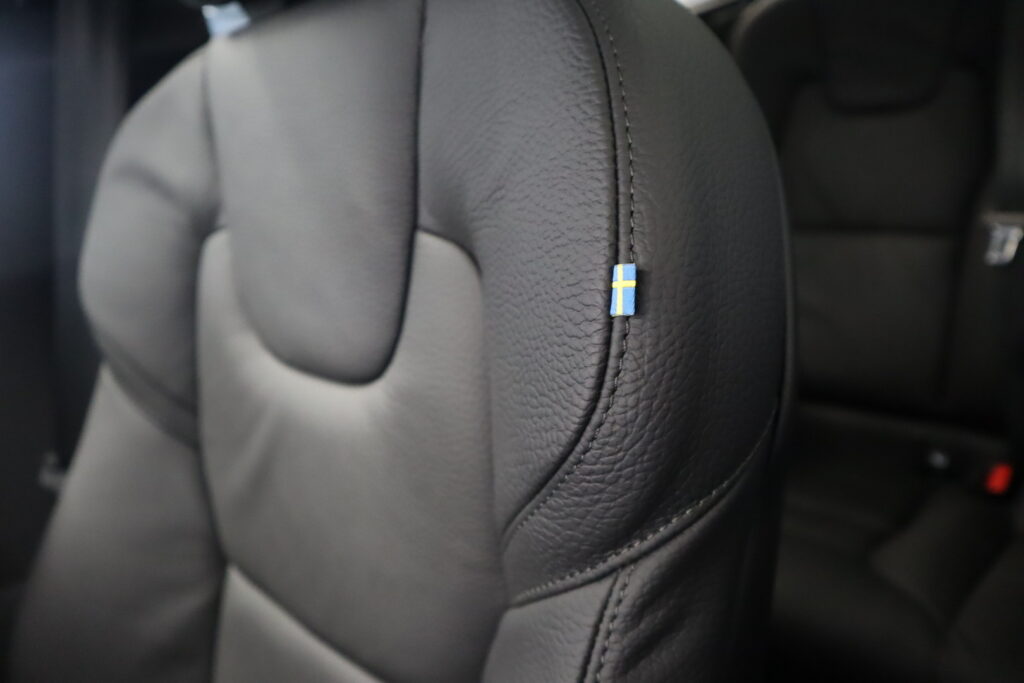 Volvo XC60, image 17