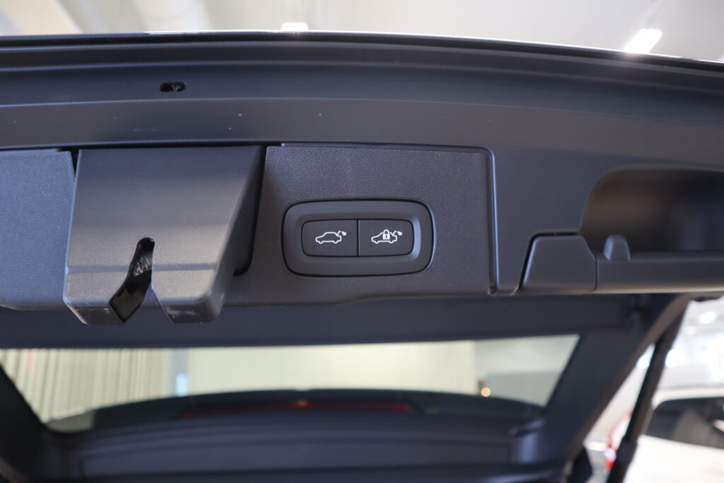 Volvo XC60, image 20