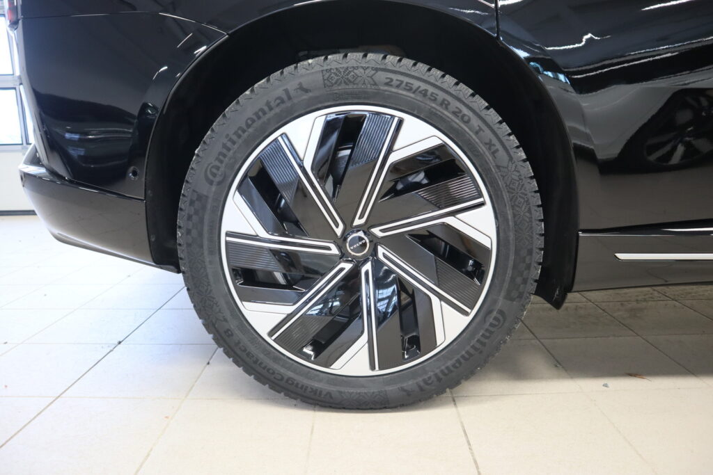 Volvo ES90, image 24