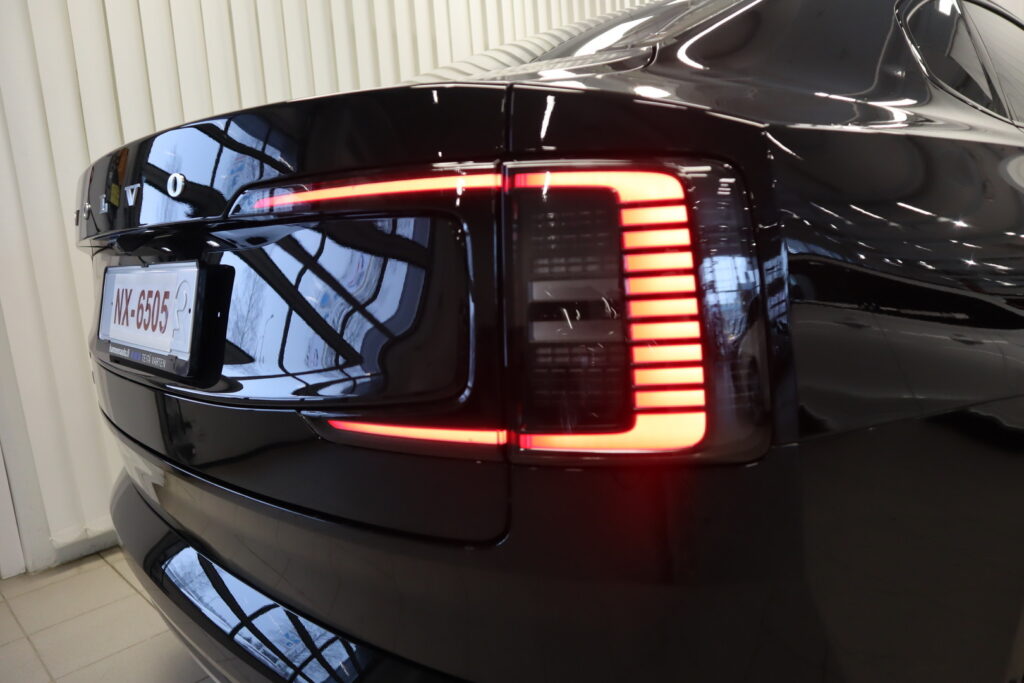 Volvo ES90, image 25