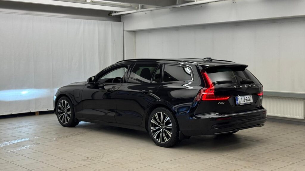 Volvo V60, image 13