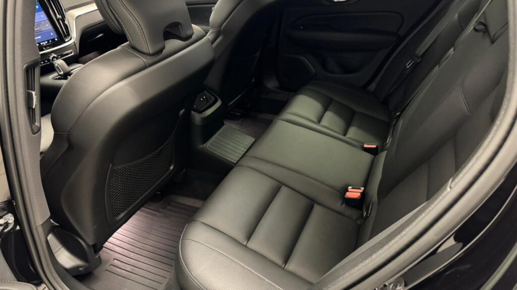Volvo V60, image 5