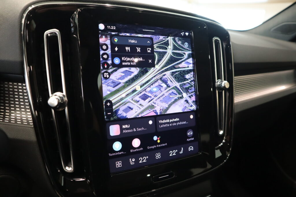 Volvo EC40, image 14